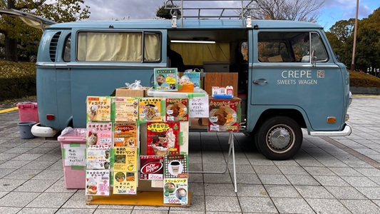 SWEETS WAGENの移動販売ワーゲンバス全体写真
